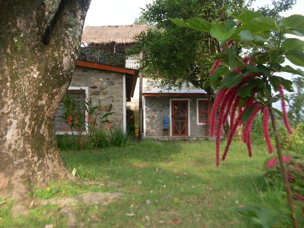 Dinesh House Bed & Breakfast Pokhara Exterior photo